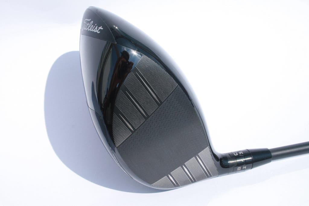 Titleist TSR2 Driver - face